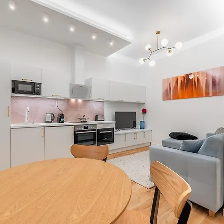 Olive 1 Apartment
