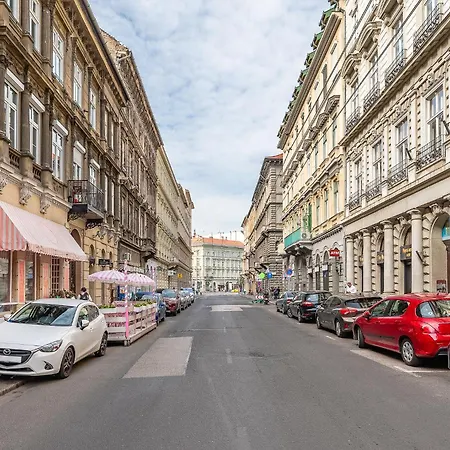 Olive 1 Apartment Budapest